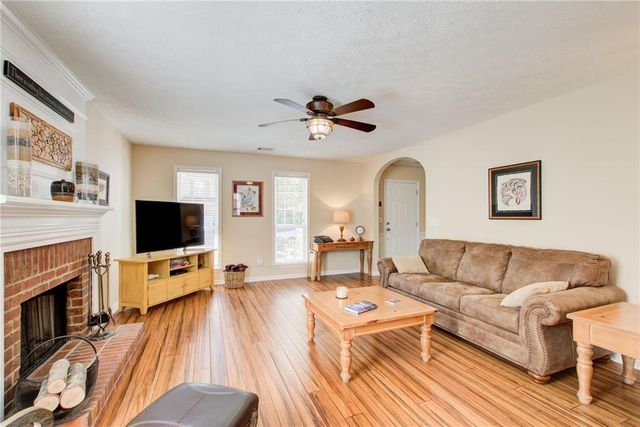 1140 Winthrope Chase Drive, Alpharetta, GA 30009