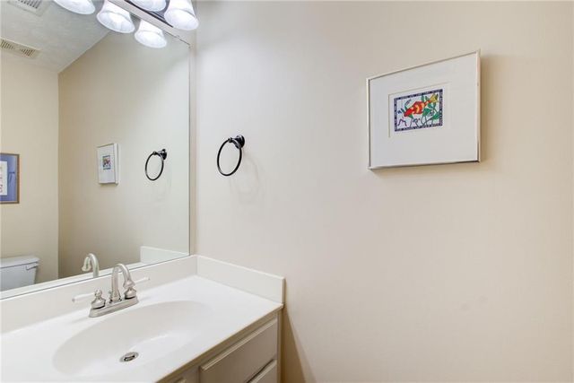 1140 Winthrope Chase Drive, Alpharetta, GA 30009