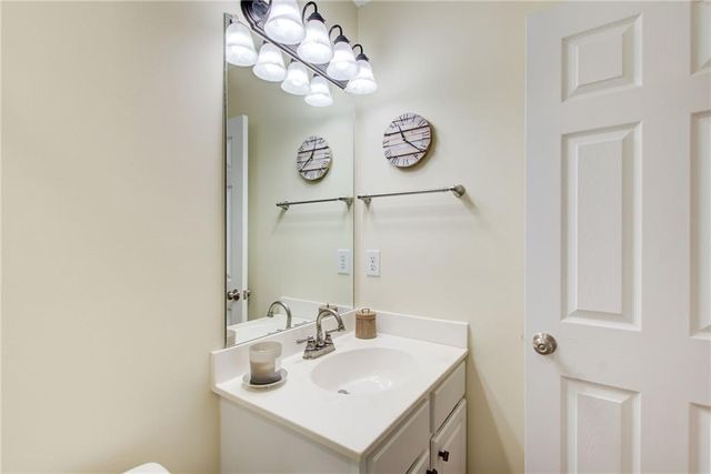 1140 Winthrope Chase Drive, Alpharetta, GA 30009