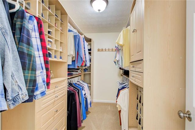 1140 Winthrope Chase Drive, Alpharetta, GA 30009