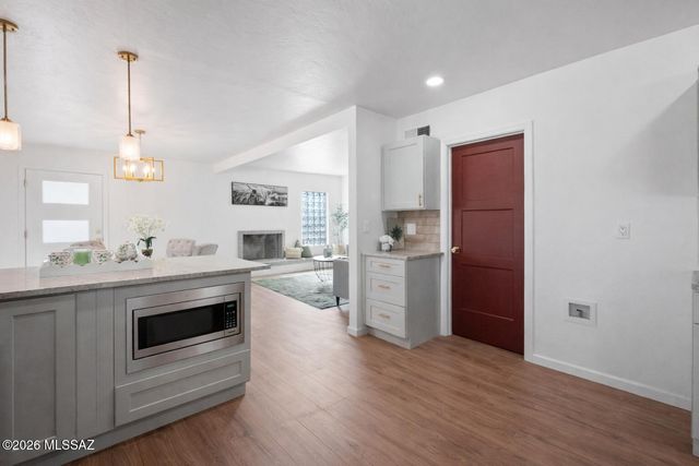 10972 E Oakwood Drive, Tucson, AZ 85749