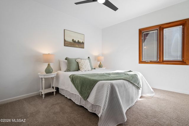 10972 E Oakwood Drive, Tucson, AZ 85749