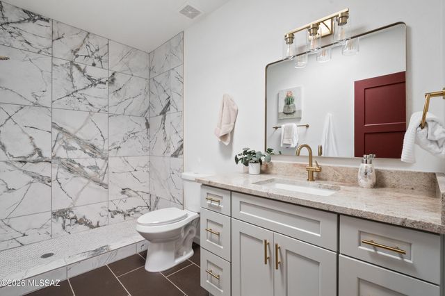 10972 E Oakwood Drive, Tucson, AZ 85749