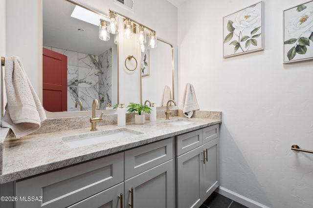 10972 E Oakwood Drive, Tucson, AZ 85749