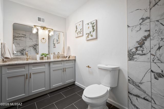 10972 E Oakwood Drive, Tucson, AZ 85749