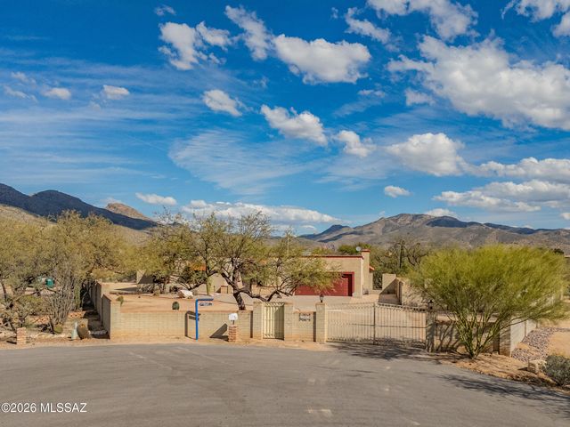 10972 E Oakwood Drive, Tucson, AZ 85749