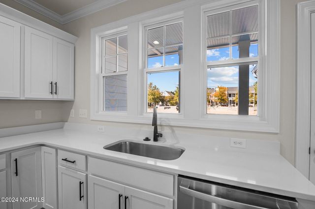 3902 Reunion Pointe Lane, New Bern, NC 28562