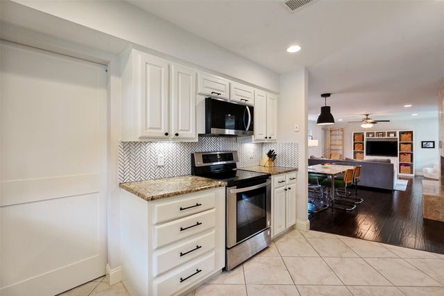 6818 Ledyard Drive, Dallas, TX 75248