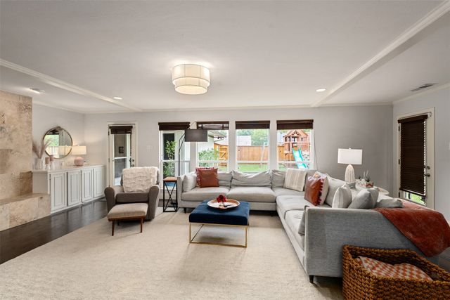 6818 Ledyard Drive, Dallas, TX 75248