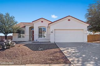 881 Manzanilla Way, Rio Rico, AZ 85648