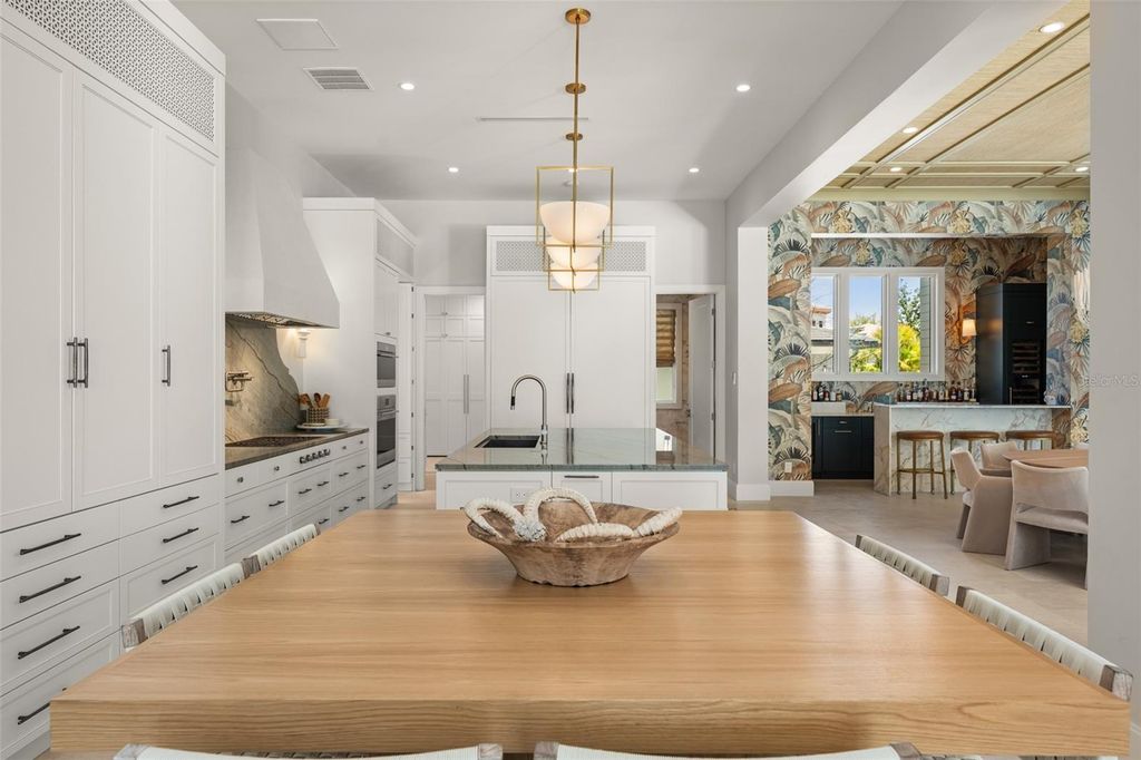 Image 20 of property listing at 8506 LAKE NONA SHORE DR, Orlando, FL 32827