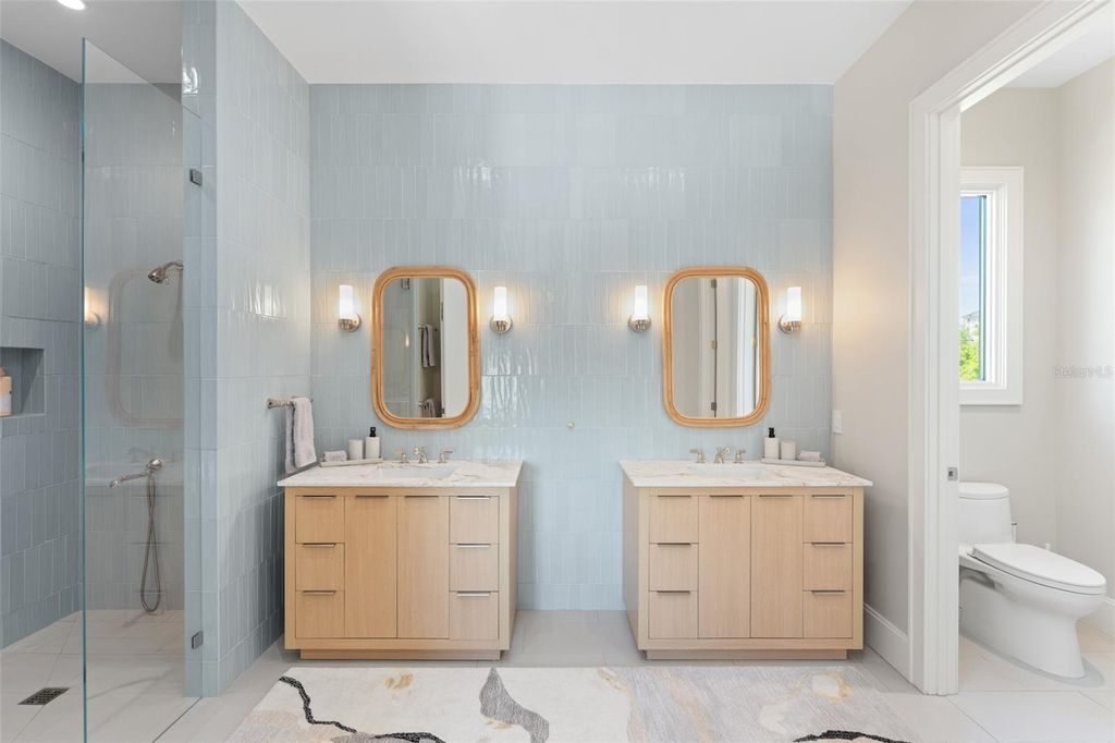 Image 45 of property listing at 8506 LAKE NONA SHORE DR, Orlando, FL 32827