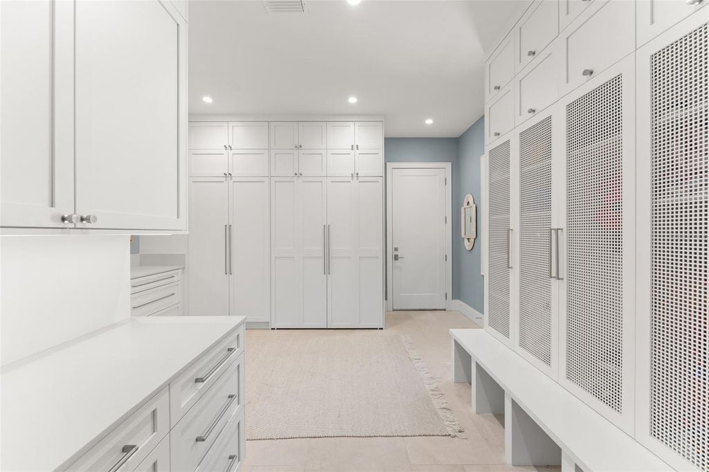 Image 62 of property listing at 8506 LAKE NONA SHORE DR, Orlando, FL 32827