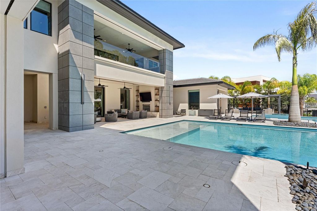 Image 69 of property listing at 8506 LAKE NONA SHORE DR, Orlando, FL 32827