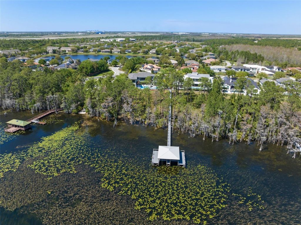 Image 88 of property listing at 8506 LAKE NONA SHORE DR, Orlando, FL 32827