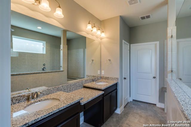 127 ABERDEEN, Boerne, TX 78015