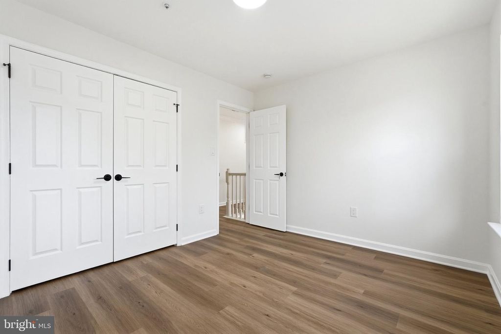 Image 21 of property listing at 10503 BIRDIE LN, Upper Marlboro, MD 20774