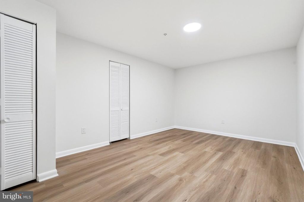 Image 38 of property listing at 10503 BIRDIE LN, Upper Marlboro, MD 20774