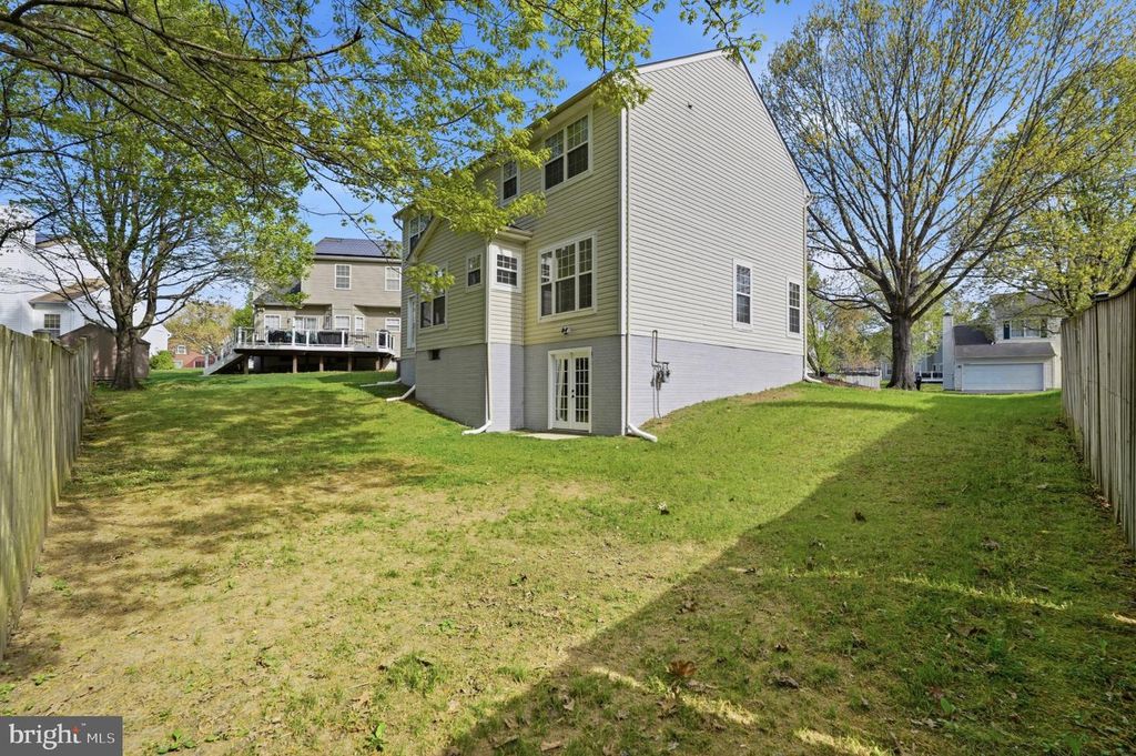 Image 43 of property listing at 10503 BIRDIE LN, Upper Marlboro, MD 20774