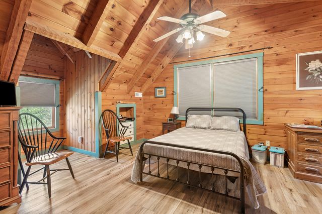 310 Rural Vale Road, Tellico Plains, TN 37385