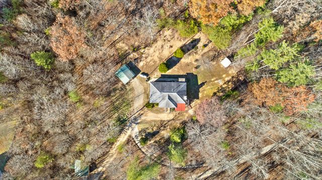 310 Rural Vale Road, Tellico Plains, TN 37385