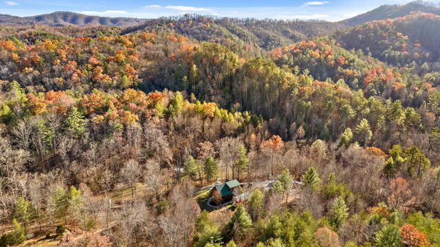 310 Rural Vale Road, Tellico Plains, TN 37385