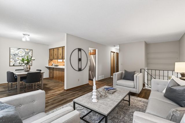 10549 Lancaster Lane N, Maple Grove, MN 55369