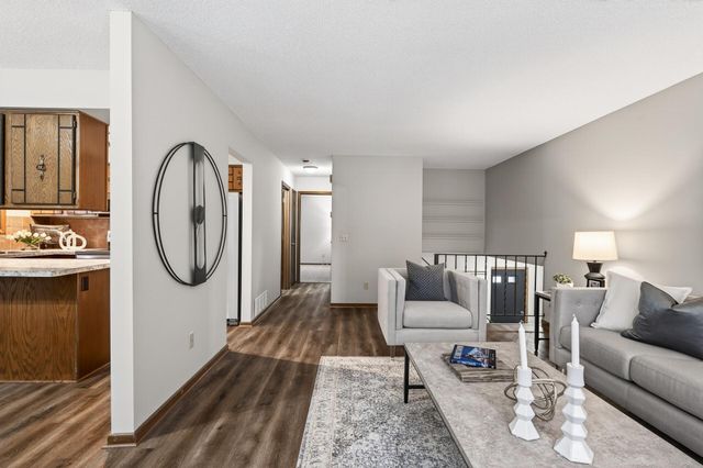 10549 Lancaster Lane N, Maple Grove, MN 55369