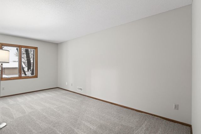 10549 Lancaster Lane N, Maple Grove, MN 55369