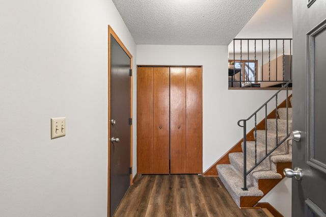 10549 Lancaster Lane N, Maple Grove, MN 55369