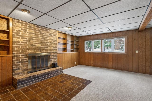 10549 Lancaster Lane N, Maple Grove, MN 55369