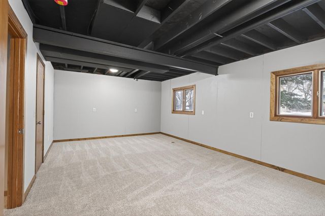 10549 Lancaster Lane N, Maple Grove, MN 55369