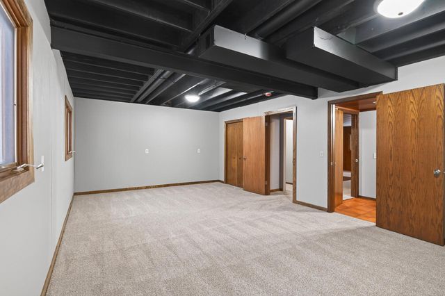 10549 Lancaster Lane N, Maple Grove, MN 55369