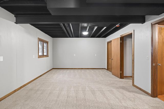 10549 Lancaster Lane N, Maple Grove, MN 55369