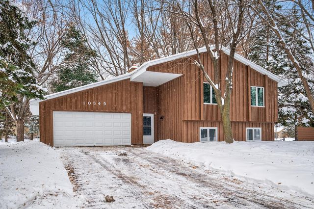 10549 Lancaster Lane N, Maple Grove, MN 55369