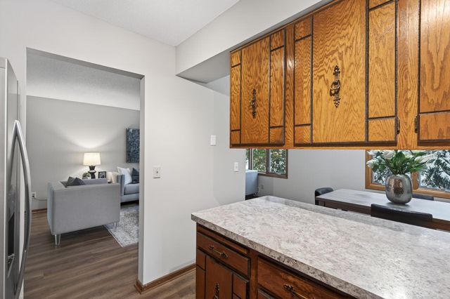 10549 Lancaster Lane N, Maple Grove, MN 55369