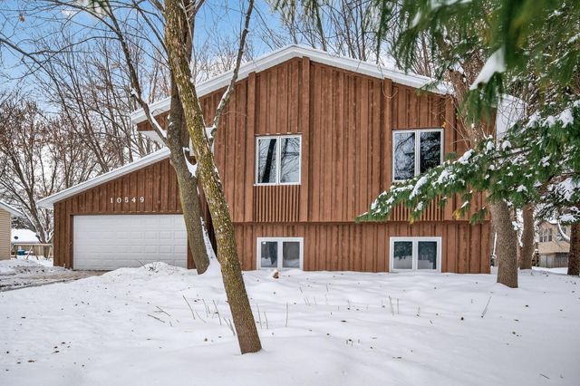 10549 Lancaster Lane N, Maple Grove, MN 55369