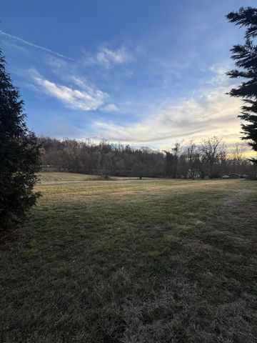 5164 5140 Lee HWY, Troutville, VA 24175