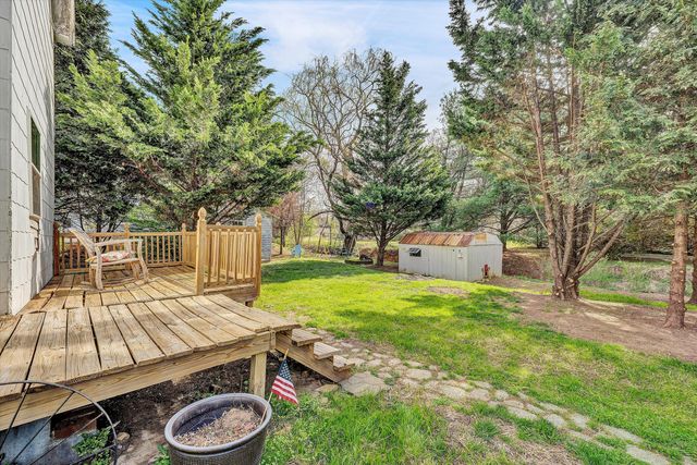 5164 5140 Lee HWY, Troutville, VA 24175