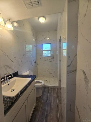 831 Navarro Lane, Edinburg, TX 78542