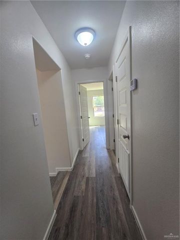 831 Navarro Lane, Edinburg, TX 78542