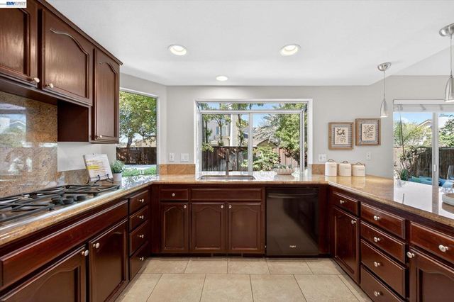 3329 Vermont Pl, Pleasanton, CA 94588