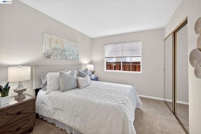 3329 Vermont Pl, Pleasanton, CA 94588