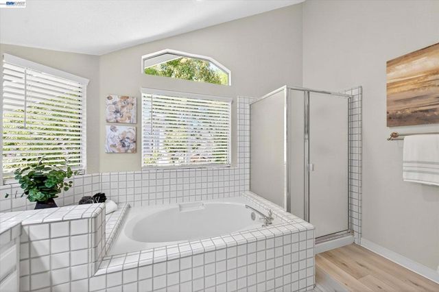 3329 Vermont Pl, Pleasanton, CA 94588