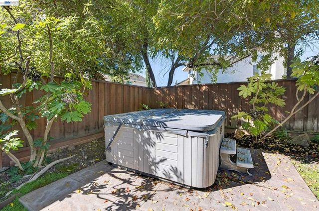 3329 Vermont Pl, Pleasanton, CA 94588