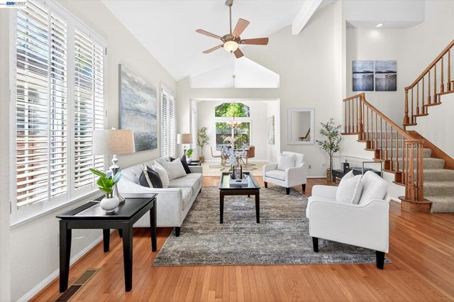 3329 Vermont Pl, Pleasanton, CA 94588