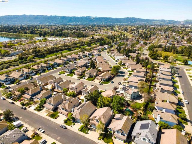 3329 Vermont Pl, Pleasanton, CA 94588
