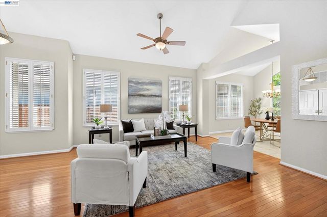 3329 Vermont Pl, Pleasanton, CA 94588