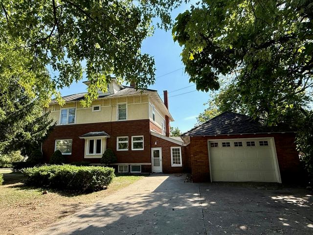 513 E Cass Street, Cadillac, MI 49601