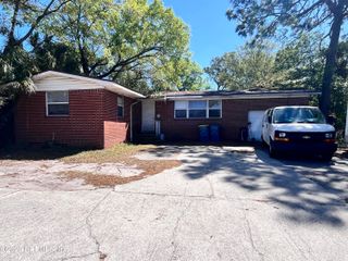 6518 MERRILL Road, Jacksonville, FL 32277